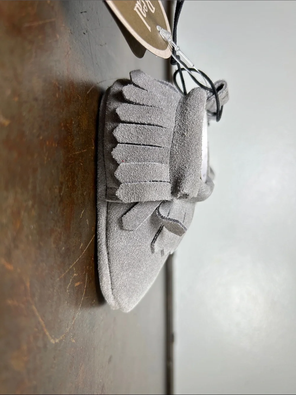 BearPaw Light Grey Fringe Suede Baby Moccasins Baby’s Size 0-6 months